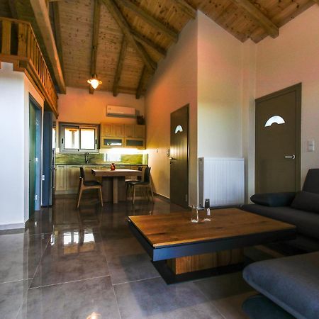 Porto Kalamitsi Stone-Built Bungalows Kardhamili Ngoại thất bức ảnh