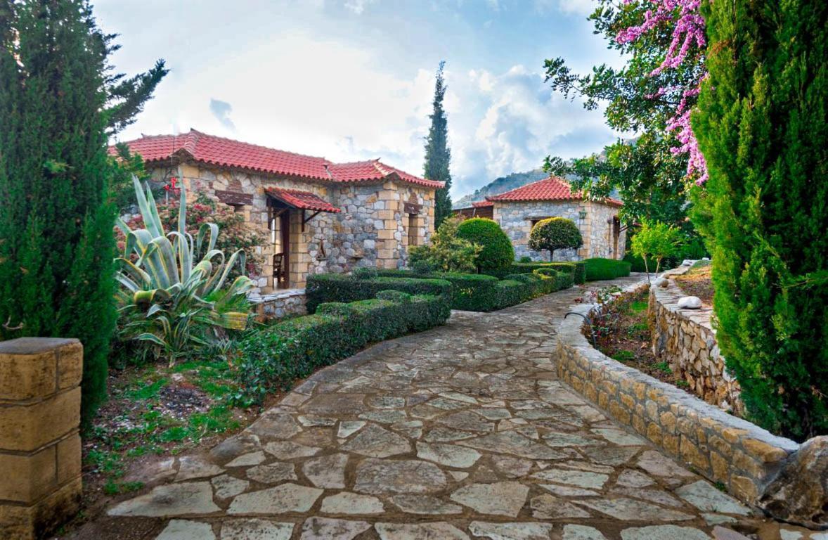 Porto Kalamitsi Stone-Built Bungalows Kardhamili Ngoại thất bức ảnh